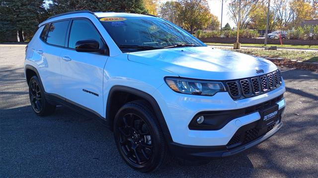 2025 Jeep Compass COMPASS LATITUDE 4X4