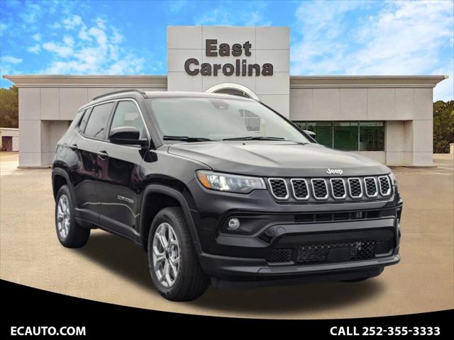 2025 Jeep Compass COMPASS LATITUDE 4X4