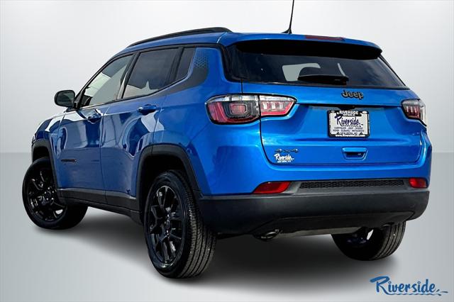 2025 Jeep Compass COMPASS LATITUDE 4X4