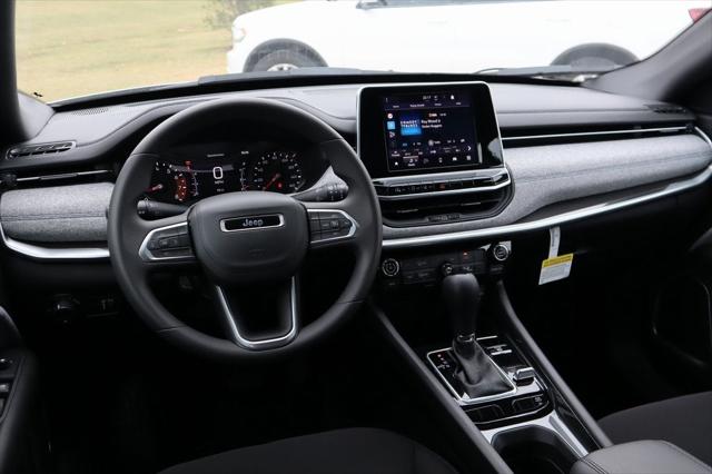 2025 Jeep Compass COMPASS SPORT 4X4