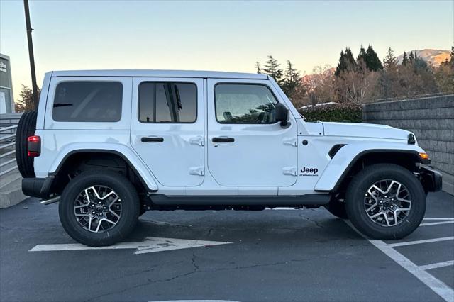 2025 Jeep Wrangler WRANGLER 4-DOOR SAHARA