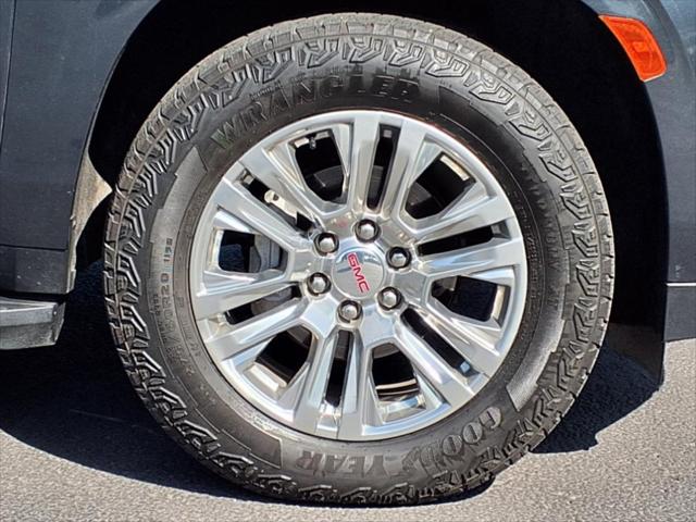 2021 GMC Yukon XL 4WD Denali