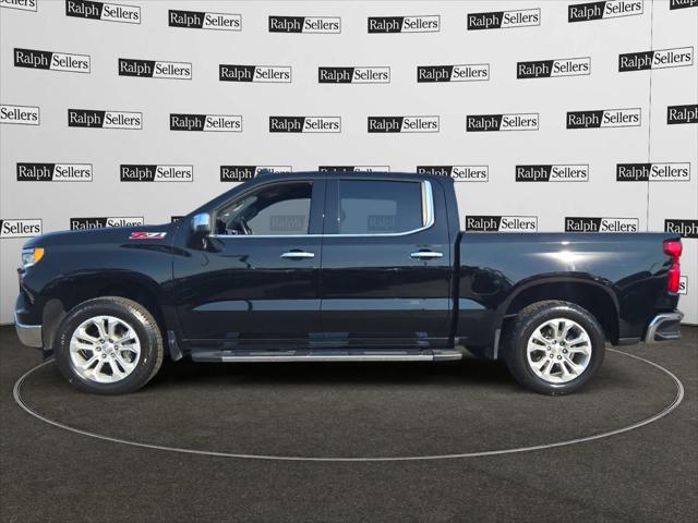 2022 Chevrolet Silverado 1500 4WD Crew Cab Short Bed LTZ