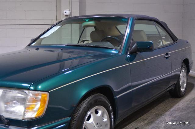 1995 Mercedes-Benz E 320 E Class 2dr Cabriolet 3.2L