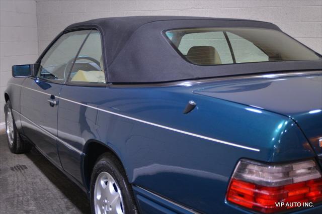 1995 Mercedes-Benz E 320 E Class 2dr Cabriolet 3.2L
