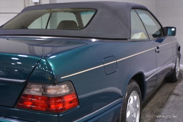 1995 Mercedes-Benz E 320 E Class 2dr Cabriolet 3.2L