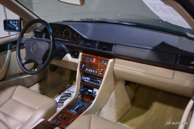 1995 Mercedes-Benz E 320 E Class 2dr Cabriolet 3.2L