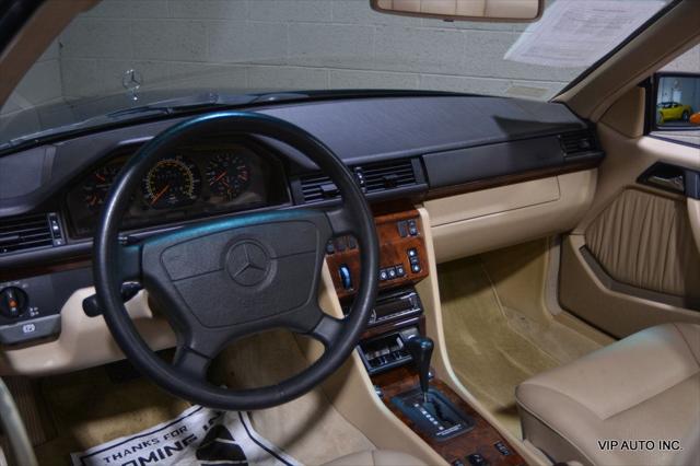 1995 Mercedes-Benz E 320 E Class 2dr Cabriolet 3.2L