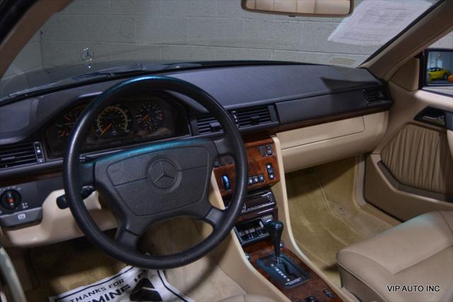 1995 Mercedes-Benz E 320 E Class 2dr Cabriolet 3.2L