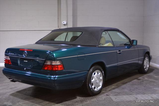 1995 Mercedes-Benz E 320 E Class 2dr Cabriolet 3.2L