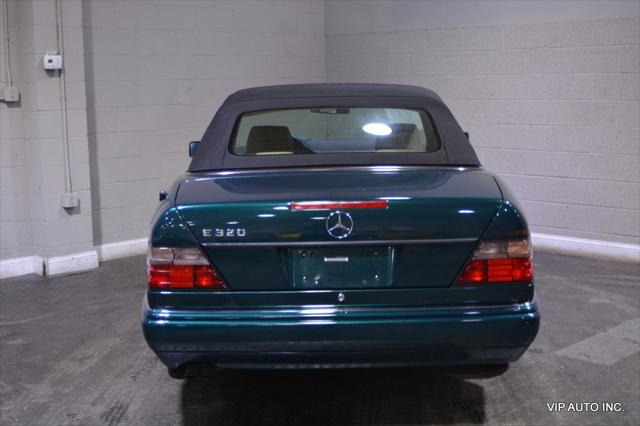 1995 Mercedes-Benz E 320 E Class 2dr Cabriolet 3.2L