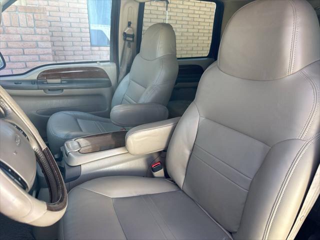 2000 Ford Excursion Limited 4dr 4WD SUV