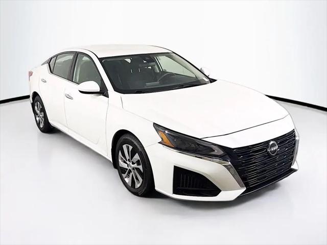 2023 Nissan Altima S FWD for sale in Grand Prairie, TX