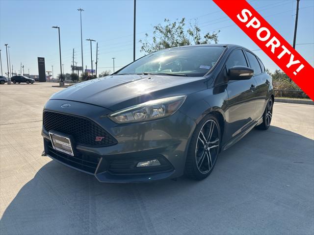 2018 Ford Focus ST