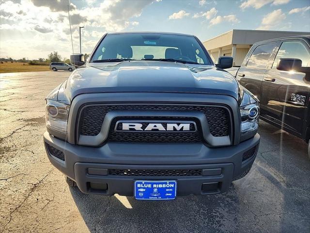 2024 RAM Ram 1500 Classic RAM 1500 CLASSIC WARLOCK QUAD CAB 4X4 64 BOX