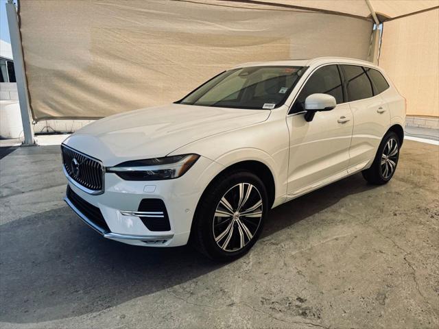 2023 Volvo XC60 B5 Plus Bright Theme