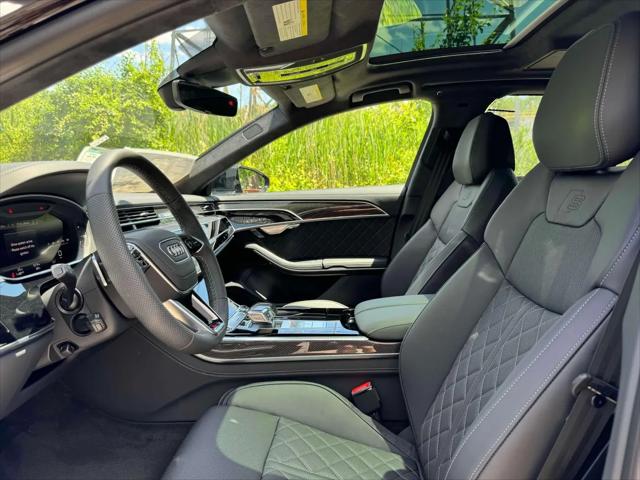 2024 Audi S8 TFSI quattro Tiptronic