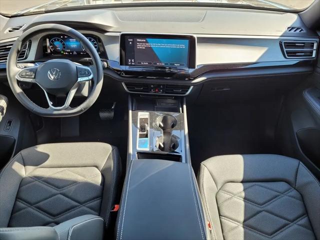 2024 Volkswagen Atlas Cross Sport 2.0T SE w/Technology
