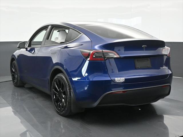 2022 Tesla Model Y Long Range Dual Motor All-Wheel Drive