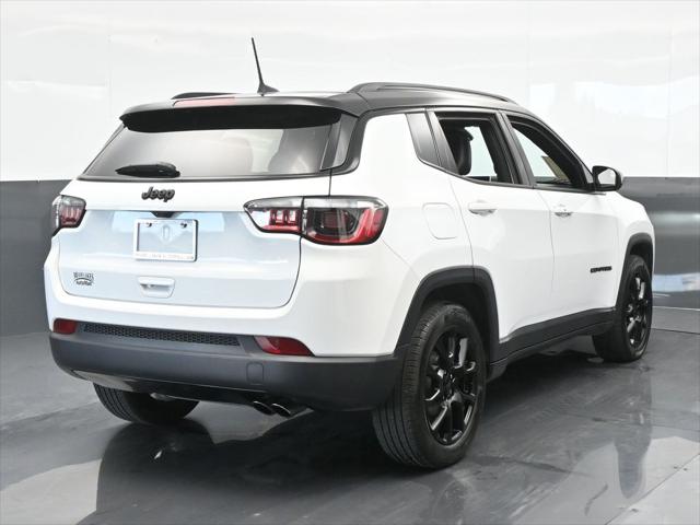 2022 Jeep Compass Altitude FWD