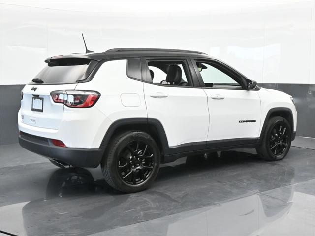 2022 Jeep Compass Altitude FWD