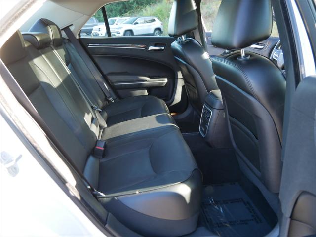 2019 Chrysler 300 Limited AWD