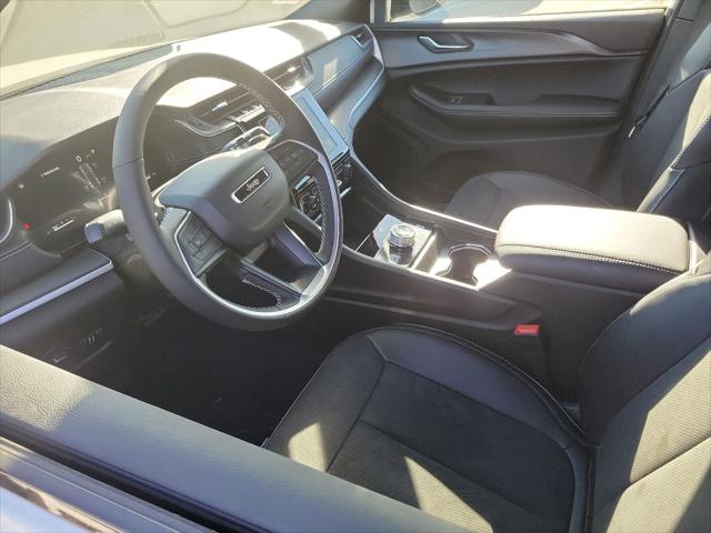 2025 Jeep Grand Cherokee GRAND CHEROKEE ALTITUDE X 4X2