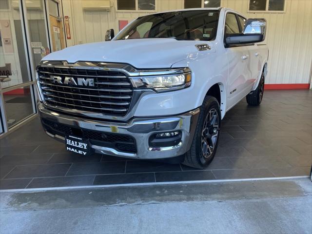 2025 RAM Ram 1500 RAM 1500 LARAMIE CREW CAB 4X4 57 BOX