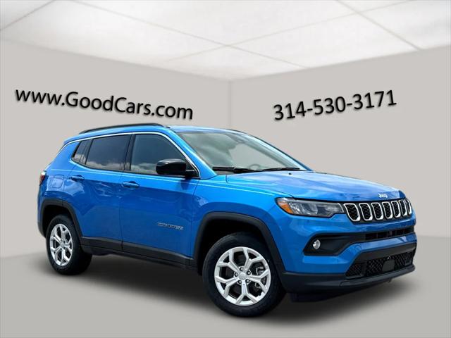 2025 Jeep Compass COMPASS LATITUDE 4X4