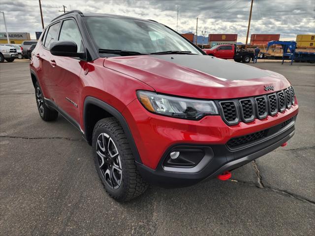 2025 Jeep Compass COMPASS TRAILHAWK 4X4