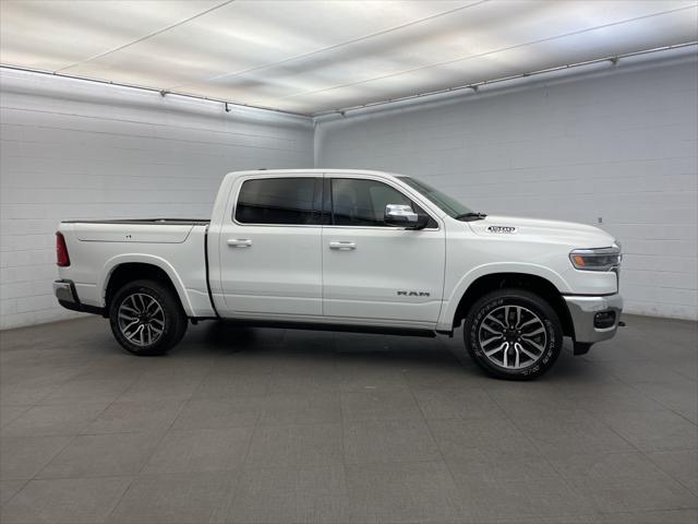 2025 RAM Ram 1500 RAM 1500 LIMITED LONGHORN CREW CAB 4X4 57 BOX