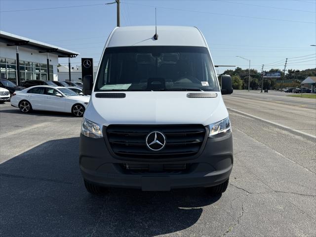 2025 Mercedes-Benz Sprinter 2500 Standard Roof 4-Cyl Diesel