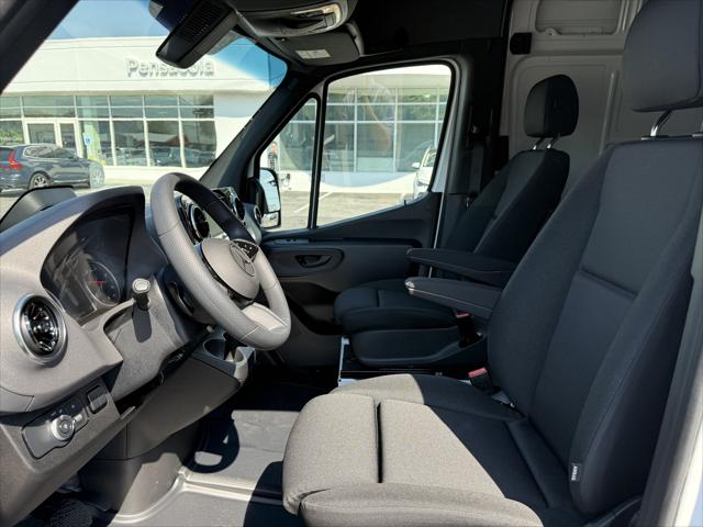 2025 Mercedes-Benz Sprinter 2500 Standard Roof 4-Cyl Diesel