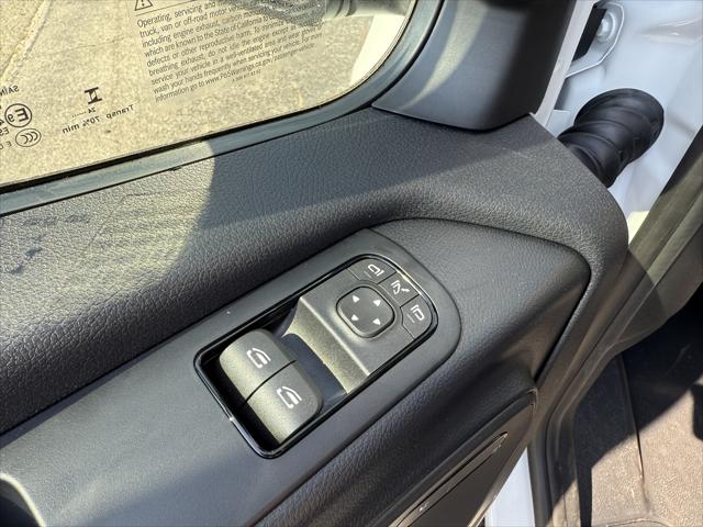 2025 Mercedes-Benz Sprinter 2500 Standard Roof 4-Cyl Diesel
