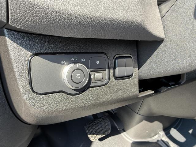 2025 Mercedes-Benz Sprinter 2500 Standard Roof 4-Cyl Diesel