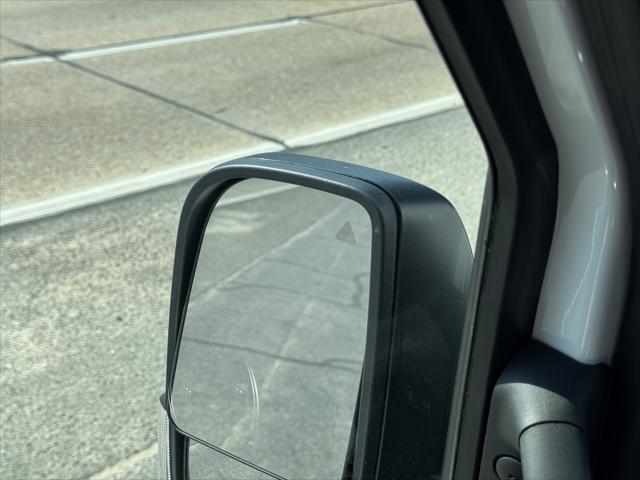 2025 Mercedes-Benz Sprinter 2500 Standard Roof 4-Cyl Diesel