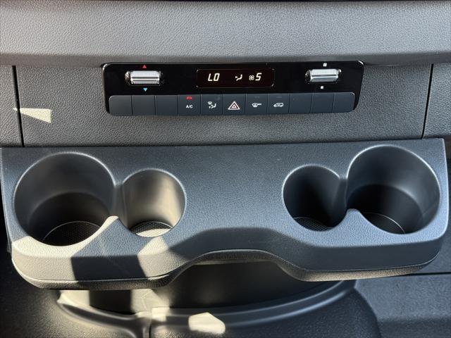 2025 Mercedes-Benz Sprinter 2500 Standard Roof 4-Cyl Diesel