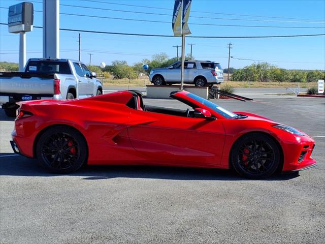 2023 Chevrolet Corvette Stingray RWD Convertible 2LT