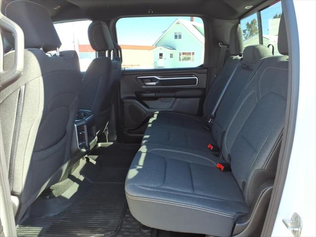2023 Ram 1500 Big Horn Crew Cab 4x4 5'7" Box