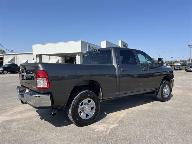 2024 RAM 2500 Tradesman Crew Cab 4x4 64 Box