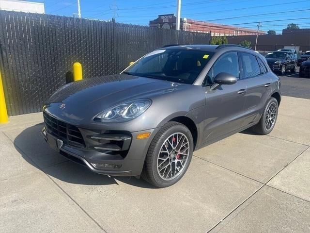 2018 Porsche Macan Turbo