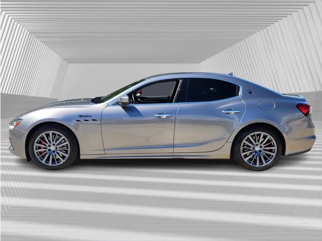 2022 Maserati Ghibli Modena