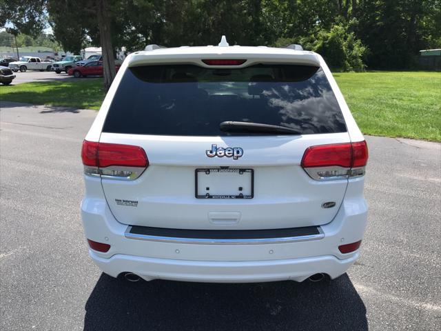 2017 Jeep Grand Cherokee Overland 4x2