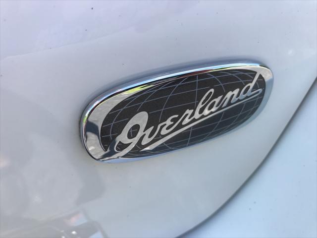 2017 Jeep Grand Cherokee Overland 4x2
