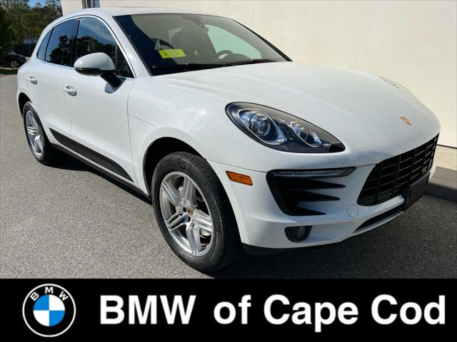 2016 Porsche Macan