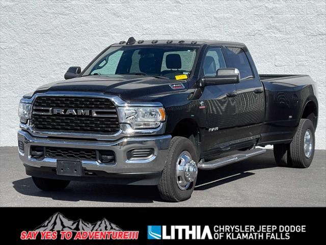 2022 RAM 3500 Big Horn Crew Cab 4x4 8 Box