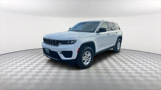 2023 Jeep Grand Cherokee Laredo 4x4