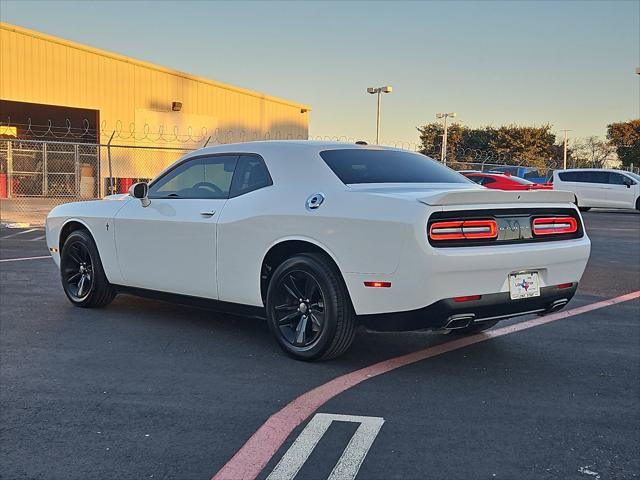 2021 Dodge Challenger SXT