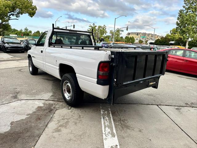2001 Dodge Ram 2500 ST