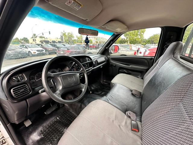 2001 Dodge Ram 2500 ST